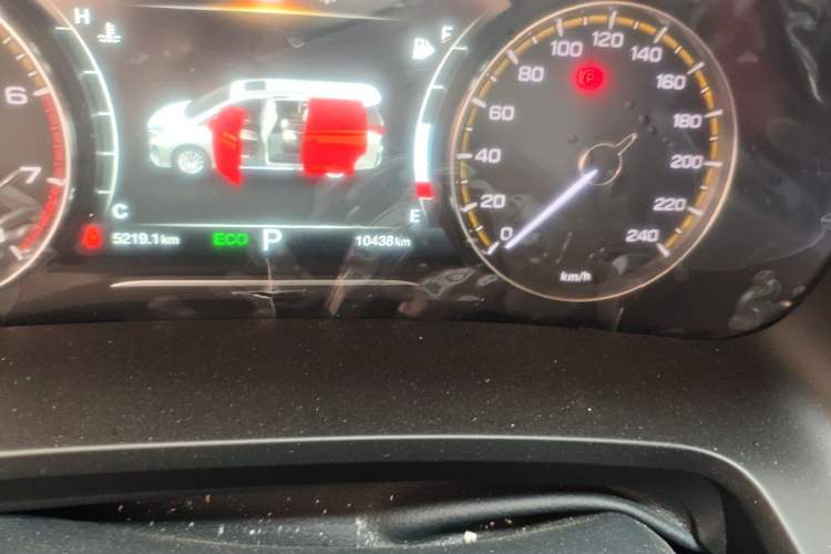 Used GAC Trumpchi M8 2024 Lingxiu Series 390T Luxury Edition Odometer Close Up