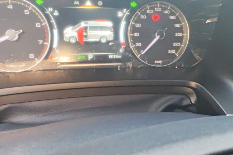 Used GAC Trumpchi M8 2024 Lingxiu Series 390T Luxury Edition Odometer Close Up
