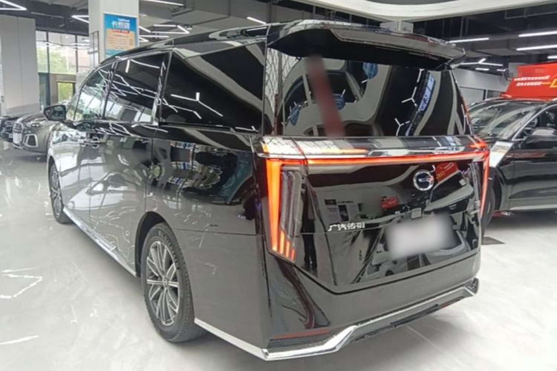 Used GAC Trumpchi M8 2024 Master Series Super Hybrid Edition Rear Left 45 Deg
