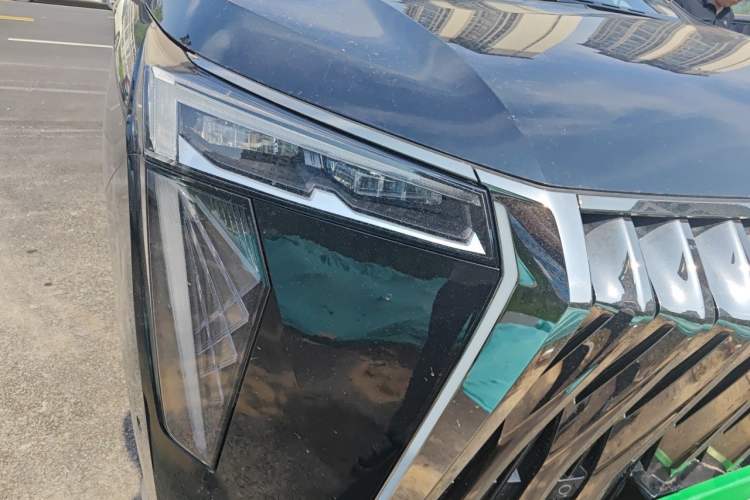 Used GAC Trumpchi M8 2024 Zongshi Series 400T Pioneer Edition Right Front Headlight