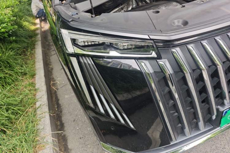Used GAC Trumpchi M8 2024 Master Series 400T Prestige Edition Right Front Headlight