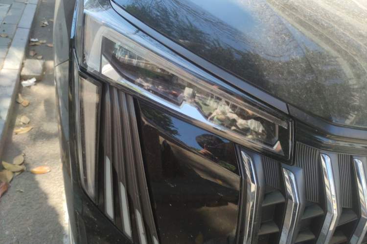Used GAC Trumpchi M8 2024 Master Series 400T Prestige Edition Right Front Headlight