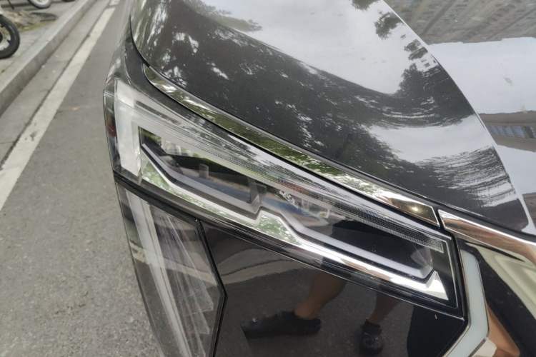 Used GAC Trumpchi M8 2024 Zongshi Series 400T Ultimate Edition Right Front Headlight