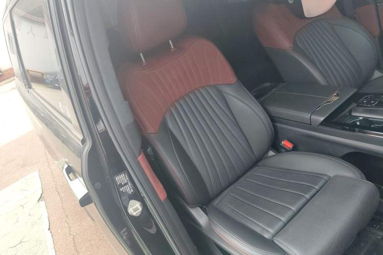Used GAC Trumpchi M8 2024 Zongshi Series 400T Ultimate Edition Right Front Seat