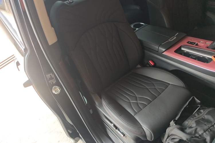 Used GAC Trumpchi M8 2024 Master Series 400T Ultimate Edition Right Front Seat