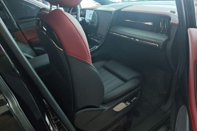 Used GAC Trumpchi M8 2024 Zongshi Series 400T Ultimate Edition Right Front Seat