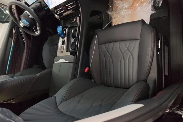Used GAC Trumpchi M8 2024 Master Series 400T Ultimate Edition Right Front Seat