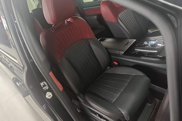 Used GAC Trumpchi M8 2024 Zongshi Series 400T Pioneer Edition Right Front Seat