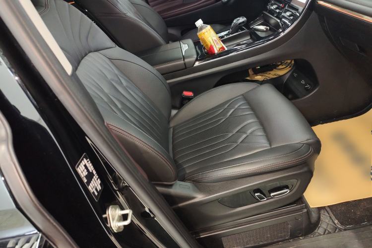 Used GAC Trumpchi M8 2024 Master Series 400T Ultimate Edition Right Front Seat