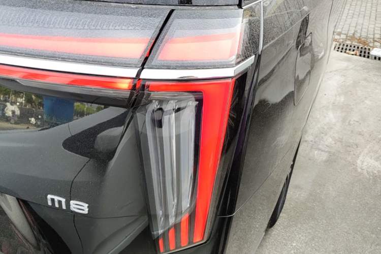 Used GAC Trumpchi M8 2024 Master Series 400T Ultimate Edition Right Rear Taillight