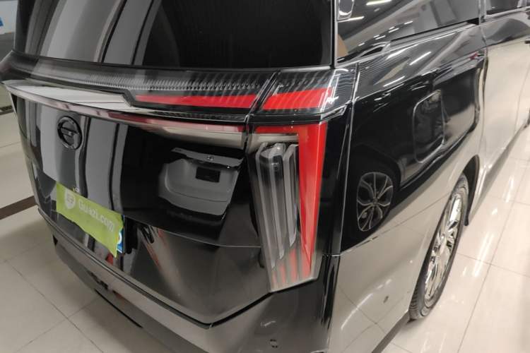 Used GAC Trumpchi M8 2024 Zongshi Series 400T Pioneer Edition Right Rear Taillight