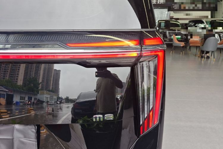 Used GAC Trumpchi M8 2024 Master Series 400T Prestige Edition Right Rear Taillight
