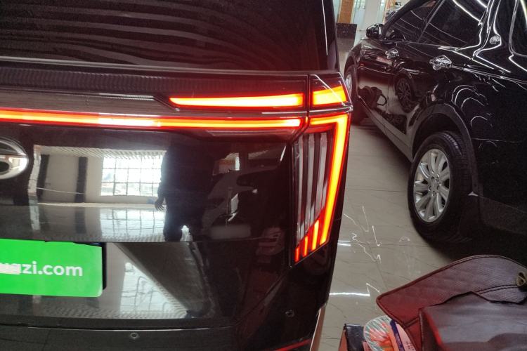 Used GAC Trumpchi M8 2024 Master Series 400T Prestige Edition Right Rear Taillight