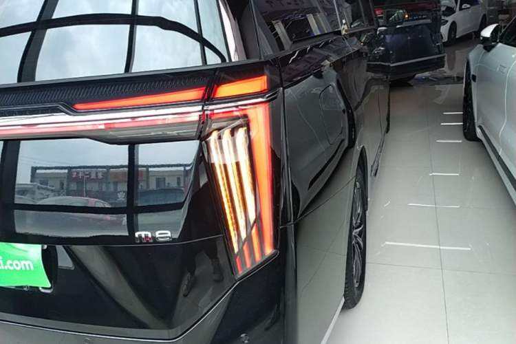 Used GAC Trumpchi M8 2024 Master Series 400T Prestige Edition Right Rear Taillight