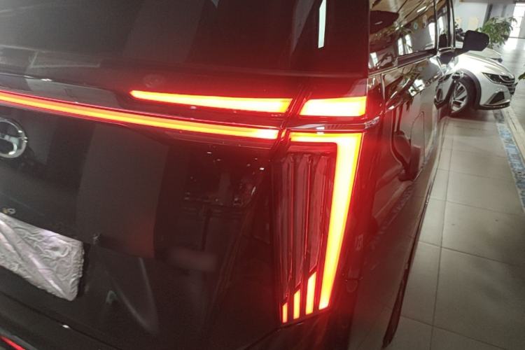 Used GAC Trumpchi M8 2024 Master Series 400T Ultimate Edition Right Rear Taillight