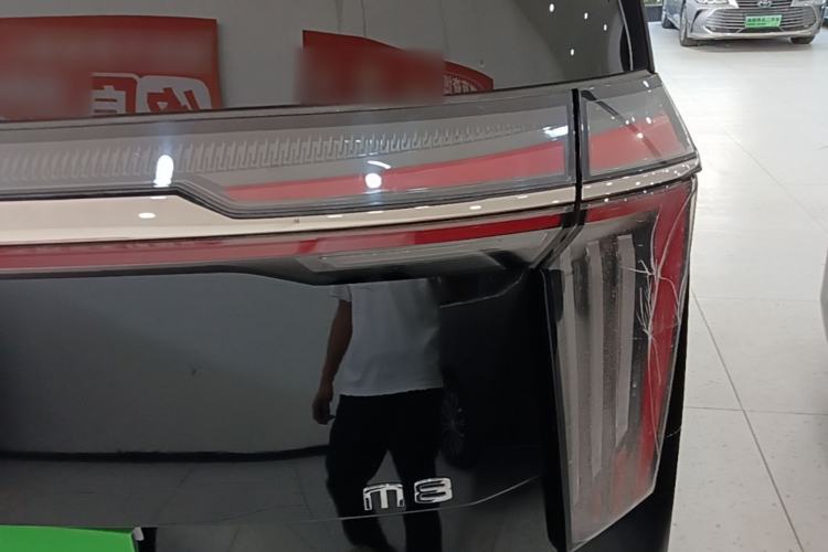 Used GAC Trumpchi M8 2024 Zongshi Series 400T Ultimate Edition Right Rear Taillight