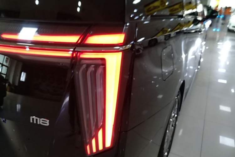 Used GAC Trumpchi M8 2024 Zongshi Series 400T Ultimate Edition Right Rear Taillight