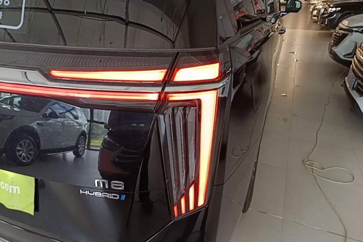 Used GAC Trumpchi M8 2024 Master Series Super Hybrid Edition Right Rear Taillight