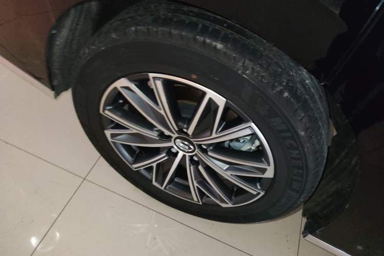 Used GAC Trumpchi M8 2024 Master Series 400T Ultimate Edition Right Rear Wheel Hub