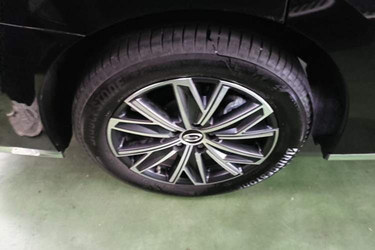 Used GAC Trumpchi M8 2024 Master Series 400T Prestige Edition Right Rear Wheel Hub