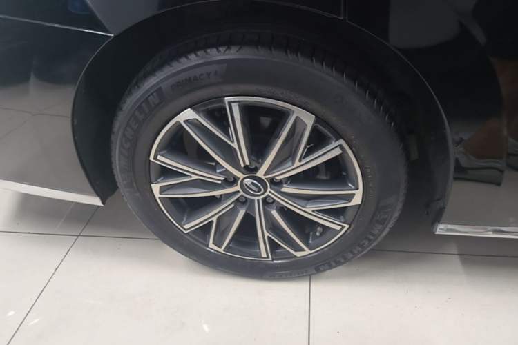 Used GAC Trumpchi M8 2024 Master Series 400T Ultimate Edition Right Rear Wheel Hub