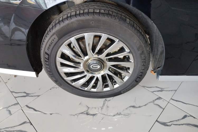 Used GAC Trumpchi M8 2024 Zongshi Series 400T Ultimate Edition Right Rear Wheel Hub