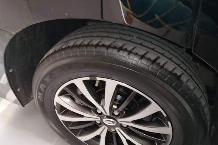 Used GAC Trumpchi M8 2024 Lingxiu Series 390T Luxury Edition Right Rear Wheel Hub