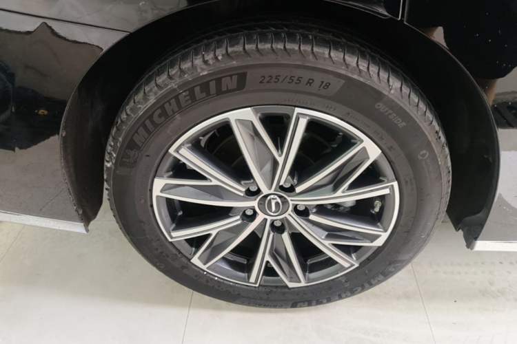 Used GAC Trumpchi M8 2024 Master Series 400T Ultimate Edition Right Rear Wheel Hub