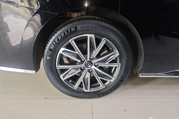 Used GAC Trumpchi M8 2024 Master Series 400T Ultimate Edition Right Rear Wheel Hub