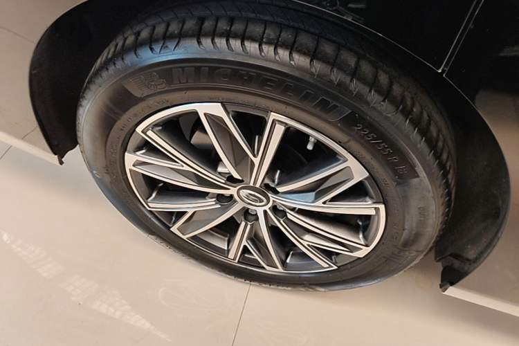 Used GAC Trumpchi M8 2024 Master Series 400T Ultimate Edition Right Rear Wheel Hub