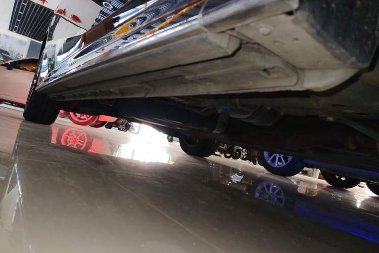Used GAC Trumpchi M8 2024 Master Series 400T Ultimate Edition Right Side Sill