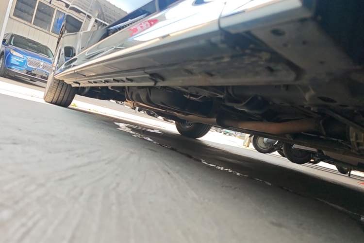 Used GAC Trumpchi M8 2024 Master Series 400T Ultimate Edition Right Side Sill