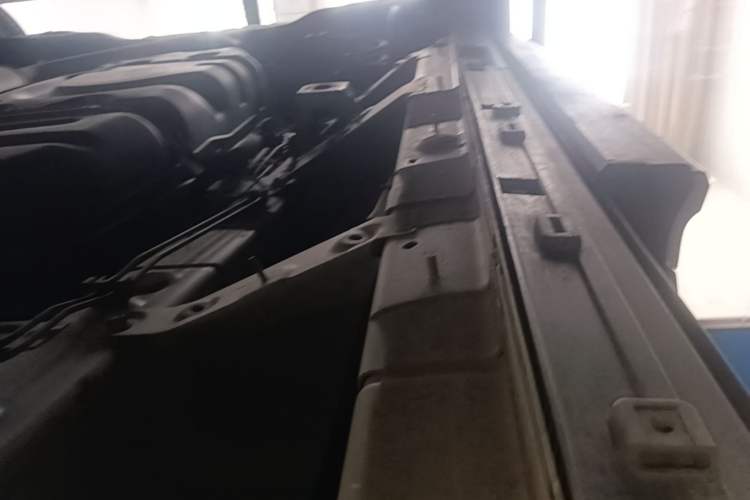 Used GAC Trumpchi M8 2024 Master Series 400T Ultimate Edition Right Side Sill