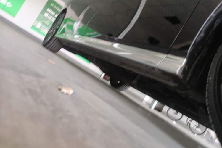 Used GAC Trumpchi M8 2024 Master Series 400T Ultimate Edition Right Side Sill
