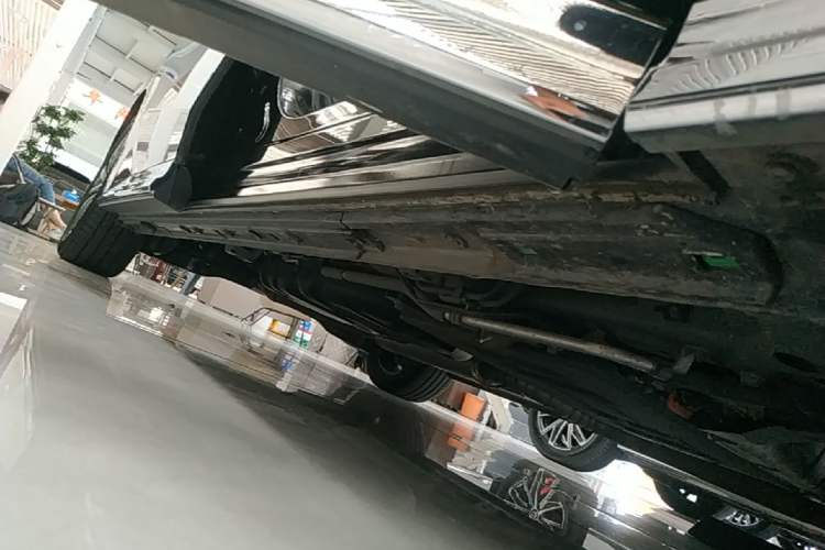 Used GAC Trumpchi M8 2024 Master Series Super Hybrid Edition Right Side Sill