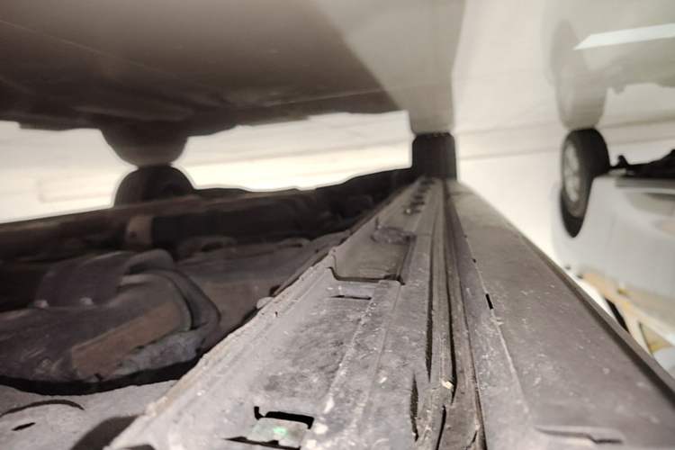 Used GAC Trumpchi M8 2024 Master Series 400T Ultimate Edition Right Side Sill