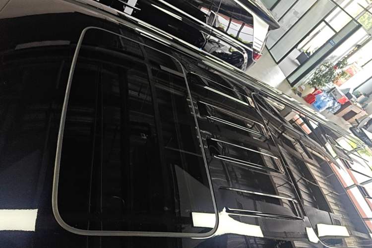 Used GAC Trumpchi M8 2024 Master Series 400T Prestige Edition Roof