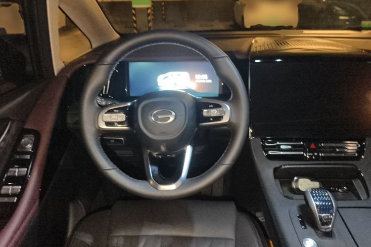 Used GAC Trumpchi M8 2024 Master Series 400T Prestige Edition Steering Wheel
