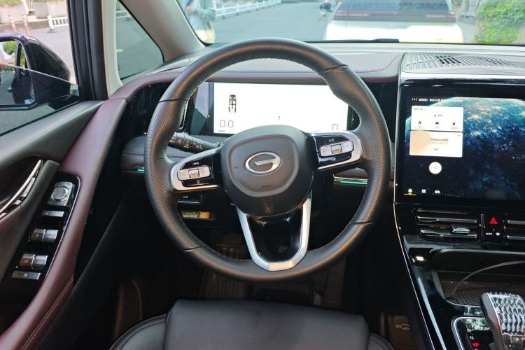 Used GAC Trumpchi M8 2024 Master Series 400T Ultimate Edition Steering Wheel