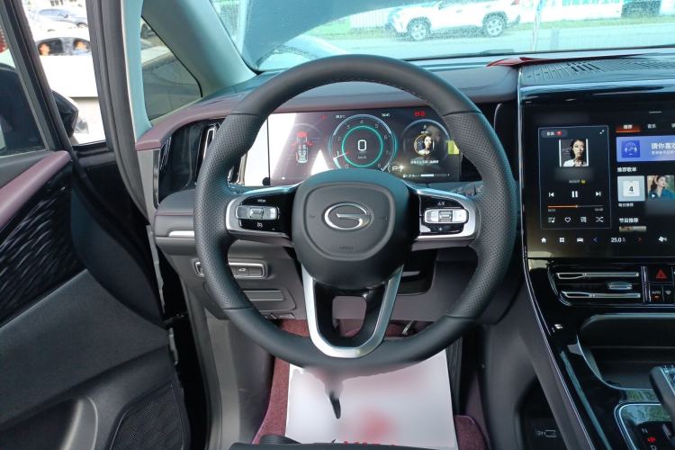 Used GAC Trumpchi M8 2024 Master Series 400T Prestige Edition Steering Wheel