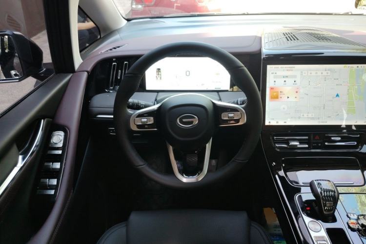 Used GAC Trumpchi M8 2024 Master Series 400T Prestige Edition Steering Wheel