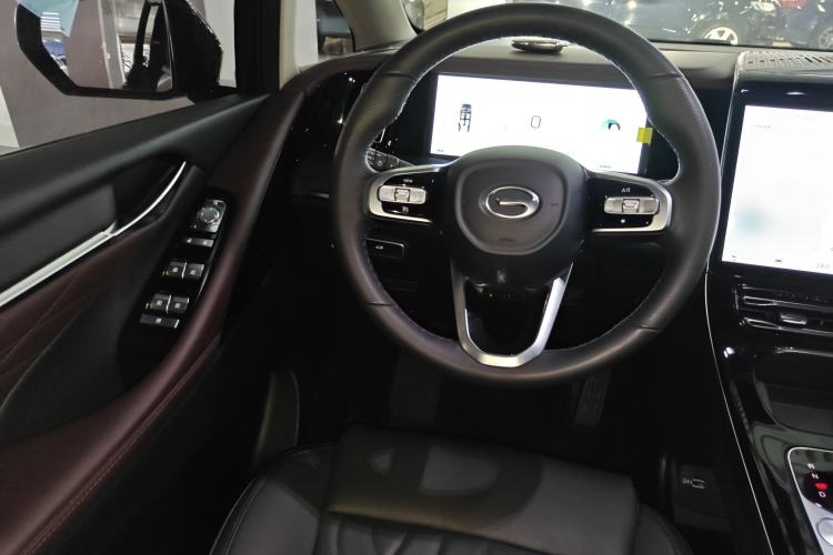 Used GAC Trumpchi M8 2024 Master Series 400T Prestige Edition Steering Wheel
