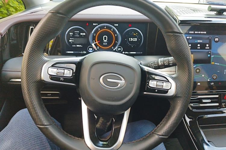 Used GAC Trumpchi M8 2024 Master Series 400T Prestige Edition Steering Wheel