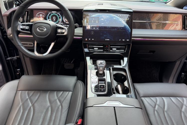 Used GAC Trumpchi M8 2024 Master Series 400T Ultimate Edition Steering Wheel