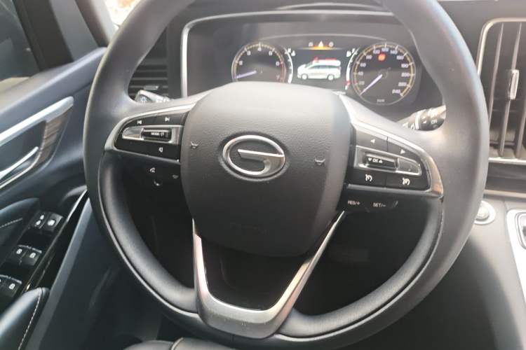 Used GAC Trumpchi M8 2024 Lingxiu Series 390T Luxury Edition Steering Wheel