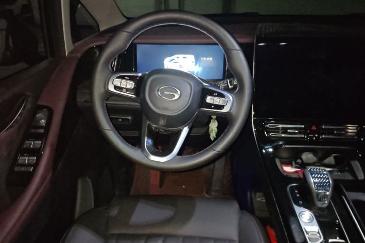 Used GAC Trumpchi M8 2024 Master Series 400T Prestige Edition Steering Wheel