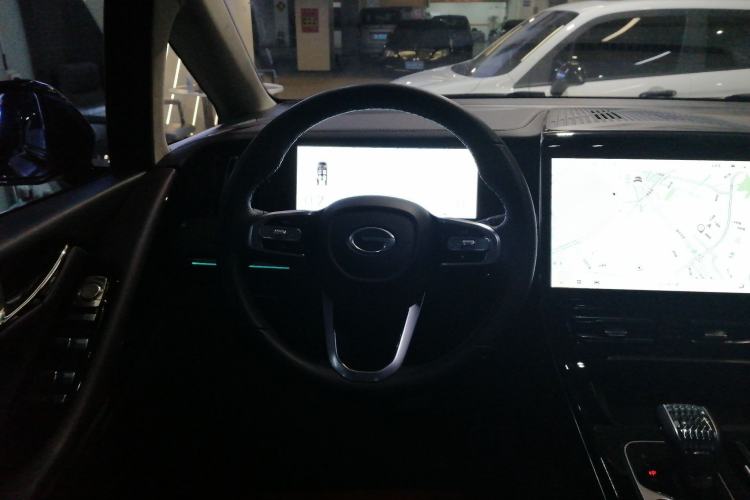 Used GAC Trumpchi M8 2024 Master Series 400T Ultimate Edition Steering Wheel