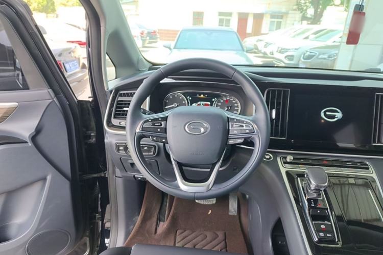 Used GAC Trumpchi M8 2024 Lingxiu Series 390T Luxury Edition Steering Wheel