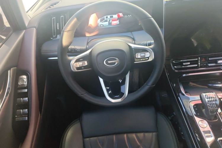 Used GAC Trumpchi M8 2024 Master Series 400T Prestige Edition Steering Wheel