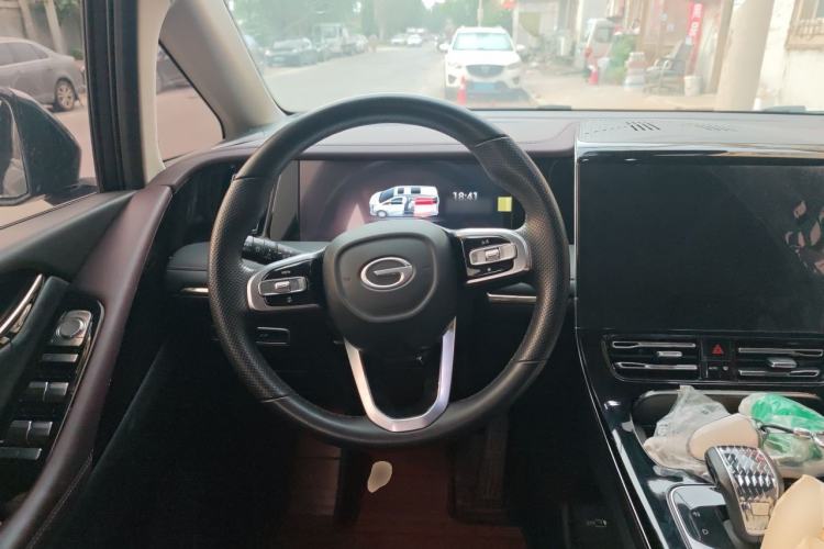 Used GAC Trumpchi M8 2024 Master Series 400T Ultimate Edition Steering Wheel